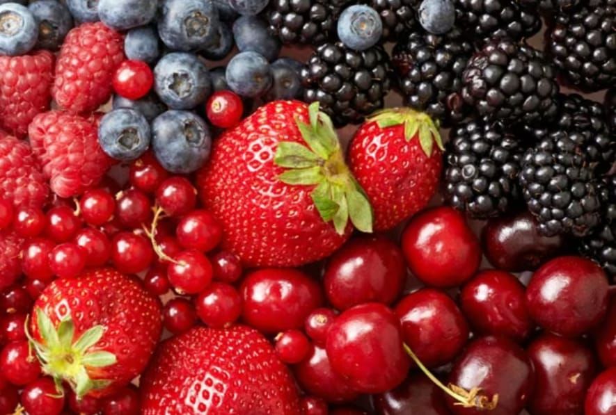 Fresas, frambuesas, zarzamoras, arándanos y cerezas